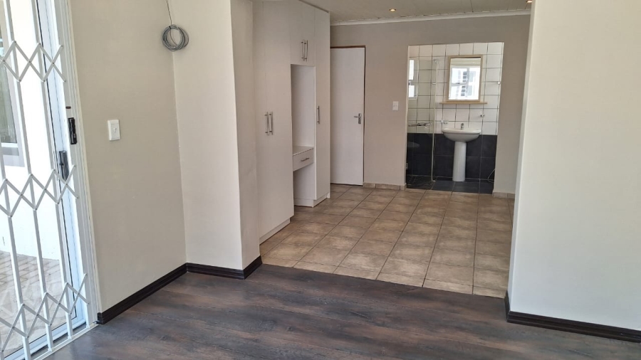 4 Bedroom Property for Sale in Velddrif Western Cape